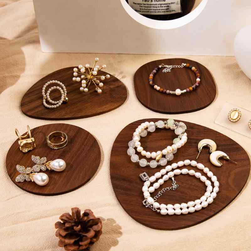 ジュエリー展示 ウォールナット 無垢材 アクセサリーディスプレイ台 撮影用 ライブ配信 小道具 不規則 変形 おしゃれ 高級感 イヤリング ピアス 指輪 ネックレス