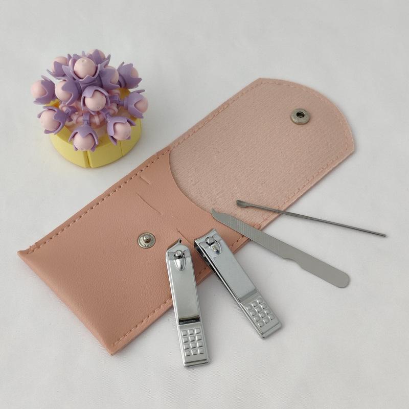 ネイルケアセット 爪切り ネイルクリッパー 4点セット 折りたたみケース付き コンパクト 旅行用 携帯用 ステンレス製 PUレザー ピンク パープル ブラック