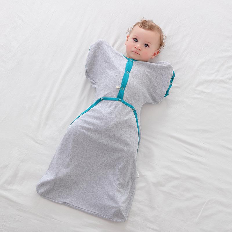 スリーパー ベビー 新生児 赤ちゃん 多機能 おくるみ 抱っこ布団 モロー反射対策 寝かしつけ 安眠グッズ 春夏 綿100% 薄手 通気性 快適 無地 着るタイプ