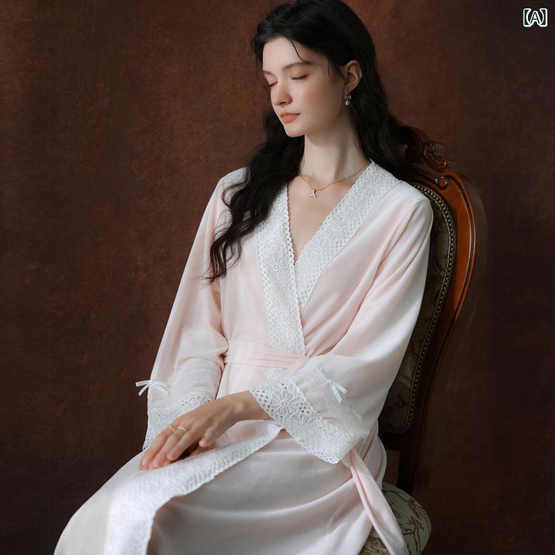 ガウン レディース 秋冬 厚手 もこもこ フリース あったか 保温 かわいい フレンチ プリンセス風 長袖 ロング丈 Vネック パジャマ ルームウェア バスローブ 寝巻き 部屋着 ポリエステル ゆったり