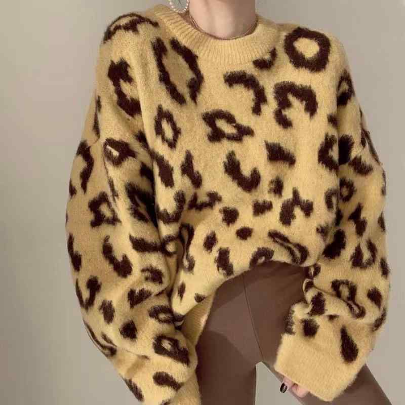ニット レディース プルオーバー 韓国ファッション ゆったり オーバーサイズ ルーズ ヒョウ柄 切り替え 配色 厚手 ふわふわ 柔らか クルーネック 丸首 大人かわいい 秋冬