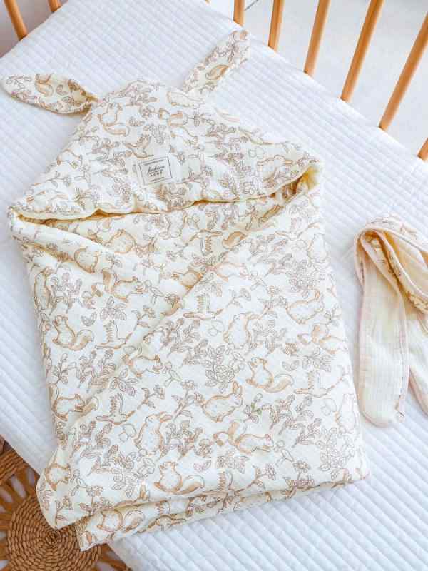 おくるみ ベビー 新生児 赤ちゃん うさ耳 かわいい スワドル 抱っこ布団 寝袋 ブランケット コットン ガーゼ ふわふわ 柔らか 厚手 あったか 防寒 オールシーズン 出産準備 退院 お昼寝 寝かしつけ ぐっすり 90x90cm