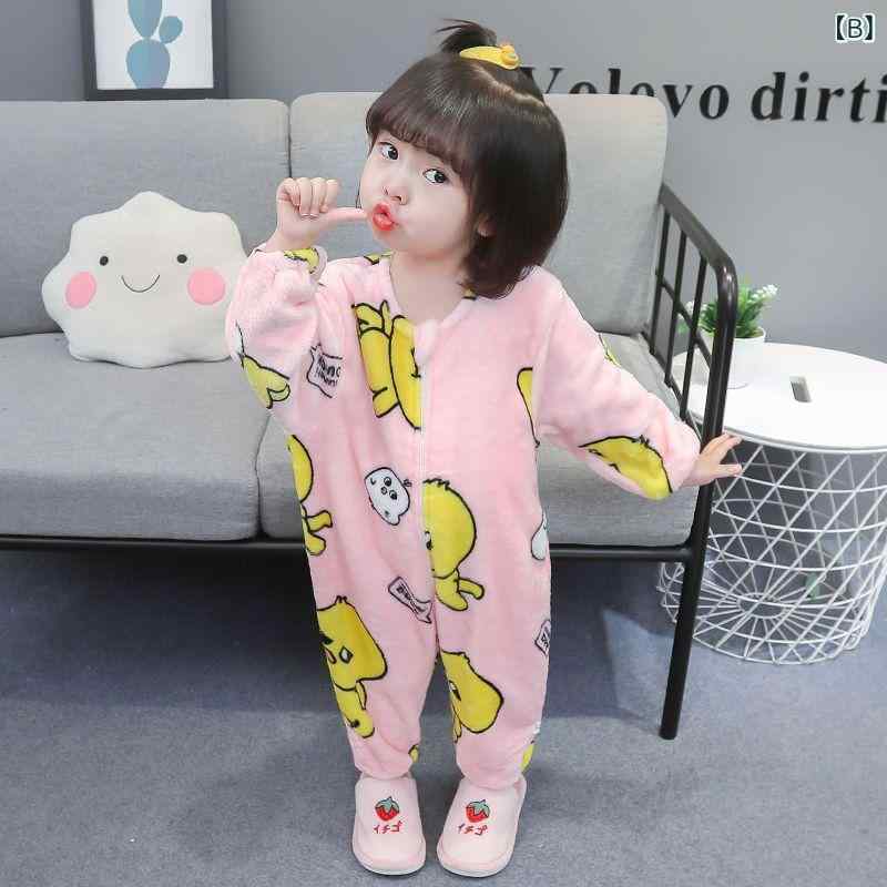 スリーパー ベビー キッズ 男の子 女の子 子供 フランネル ロンパース パジャマ サンゴフリース 足つき つなぎ 保温 あったか 寝冷え防止 キック防止 部屋着 かわいい キャラクター柄 秋冬 3