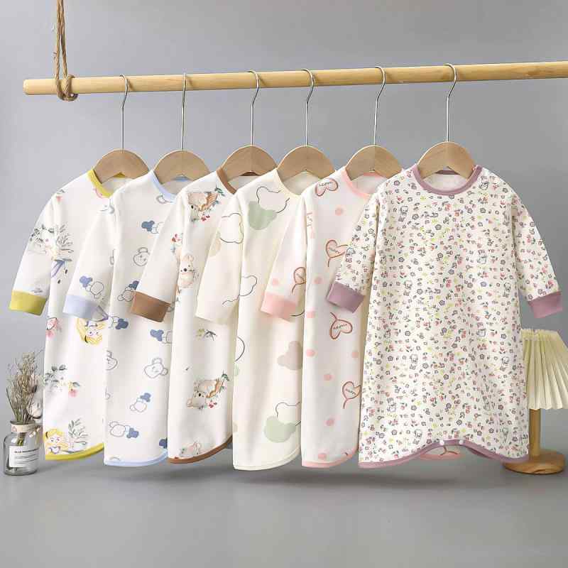 ベビー スリーパー 赤ちゃん用 綿100% コットン 吸湿速乾 寝冷え防止 パジャマ ルームウェア 寝巻き 着る毛布 かわいい ハート クマ 花柄