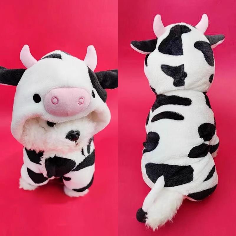 ペット服 ユニセックス 犬 猫用 かわいい 牛柄 ホルスタイン柄 裏起毛 フリース あったか 変身着ぐるみ..