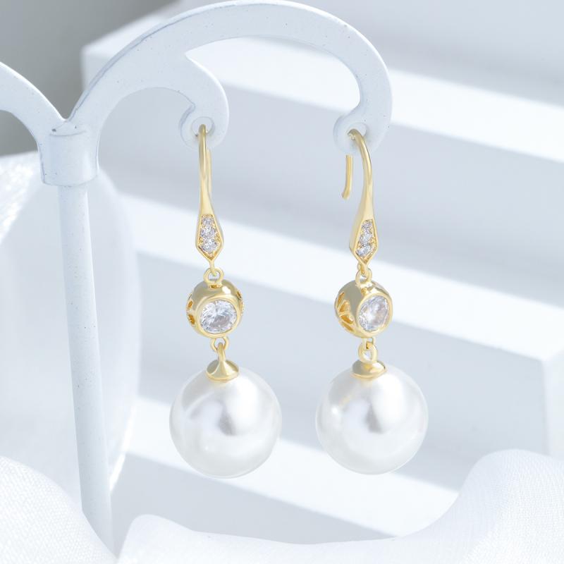 ピアス レディース パール ジルコニア ゴールド 銅メッキ 幾何学模様 ライン 上品 エレガント 韓国風 ファッション アクセサリー
