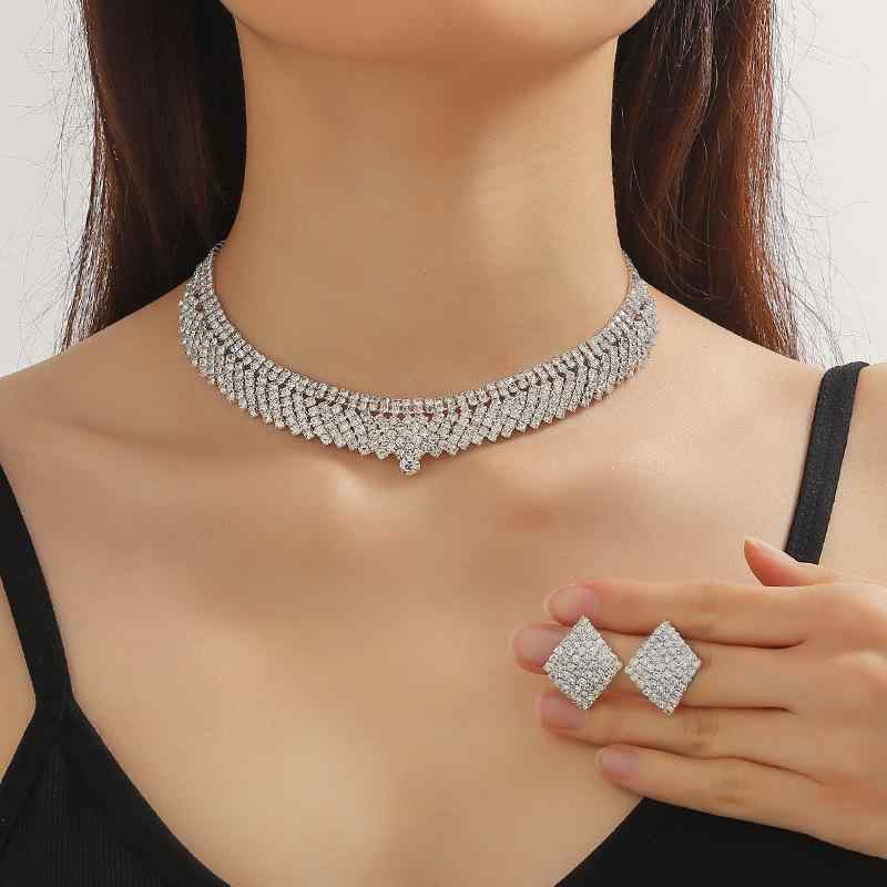 アクセサリーセット レディース 欧米風 ファッション 爪留め ラインストーン ジルコニア 鎖骨ネックレス ピアス 2点セット 披露宴 結婚式 パーティー お呼ばれ フォーマル 首飾り
