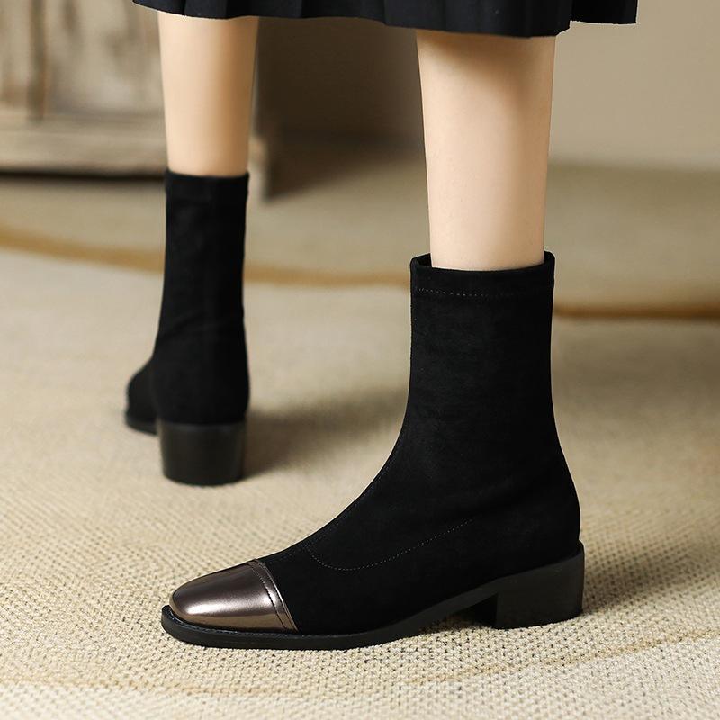ショートブーツ レディース レトロ クラシック 太ヒール チャンキーヒール スクエアトゥ 切り替え ストレッチ ミドルヒール 大きいサイズ スエード ブラック 秋冬 通勤 カジュアル スリッポン フィット感 ラバーソール