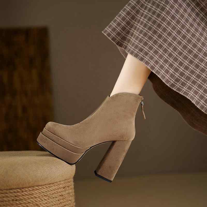 ショートブーツ レディース スクエアトゥ 厚底 チャンキーヒール 羊革 スエード 超高ヒール バックジップ 秋冬 通勤 オフィス カジュアル ベージュ系 ブラック