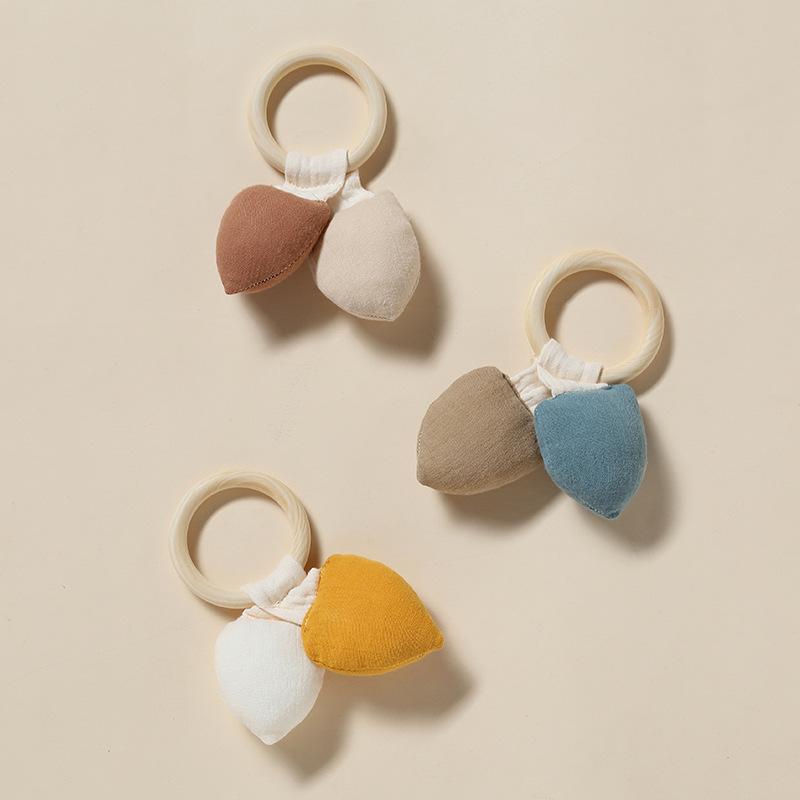 ベビー おもちゃ ぬいぐるみ 人形 がらがら ラトル おしゃぶりタオル 歯固め 口に入れても安心 噛めるベビートイ 添い寝 スリーピングトイ 赤ちゃん 幼児 木製 綿製
