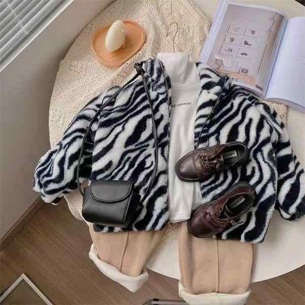 ジャケット キッズ 男の子 女の子 ベビー ユニセックス 冬物 ゼブラ柄 ストライプ 裏起毛 ボア 厚手 暖..