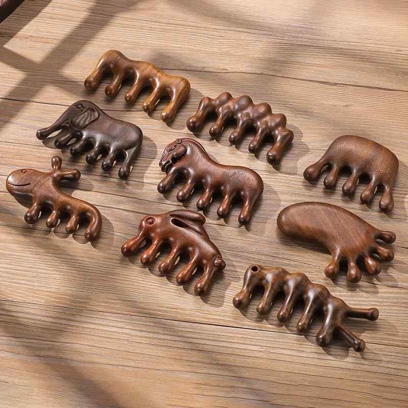 ヘアブラシ 櫛 白檀 サンダルウッド 木製 頭皮マッサージ 経絡 ツボ押し 頭部ケア 五本歯 幅広 携帯用 血行促進 リフレッシュ