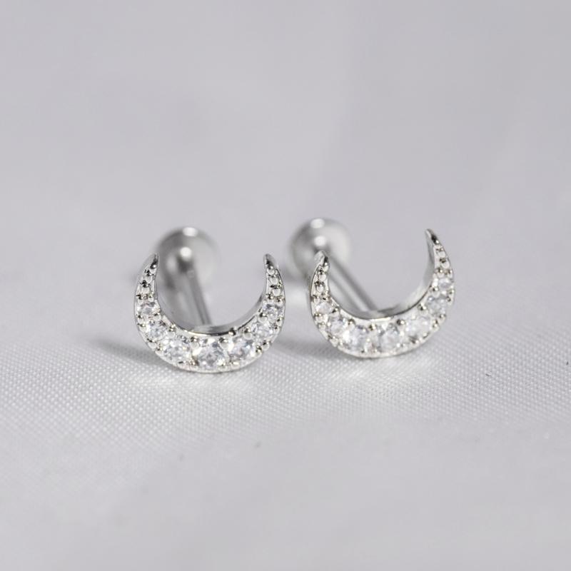 ボディピアス 男女兼用 ユニセックス 月 ムーンモチーフ キラキラ輝く フルジルコニア パヴェ サージカ..