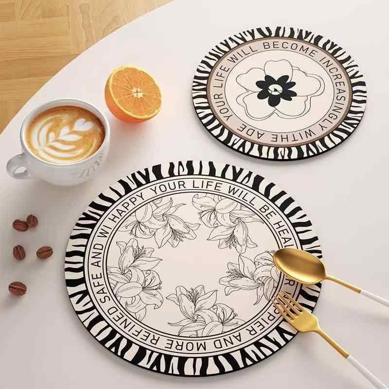 コースター ランチョンマット 白黒 レトロ モダン 吸水 珪藻土 速乾 断熱 耐熱 シンプル おしゃれ 円形 上質 高級感 コーヒー ティー カップ 皿 プレート 食器 キッチン ダイニング テーブルウェア(x2)
