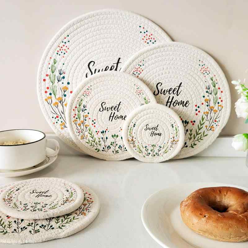 鍋敷き ランチョンマット コースター 北欧風 おしゃれ かわいい プリント 植物 文字 円形 コットンロープ 断熱 耐熱 火傷防止 ダイニング キッチン 食卓 普段使い
