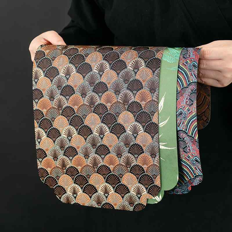 茶席 新中華スタイル 乾式 禅風 和モダン 吸水性 速乾 ライトラグジュアリー 高級感 上質 レトロ アンティーク調 茶道具 敷物 テーブルセンター 飾り布 布製