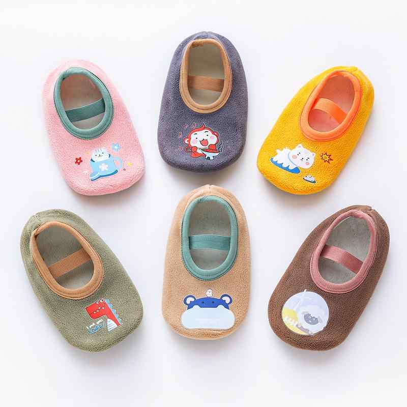 靴下 ベビー キッズ 子供用 赤ちゃん 男女兼用 あんよ 歩行練習 滑り止め 室内履き ルーム用 厚手 コットン 綿 通気性 吸汗性 防臭 かわいい アニマル柄 キャラクター
