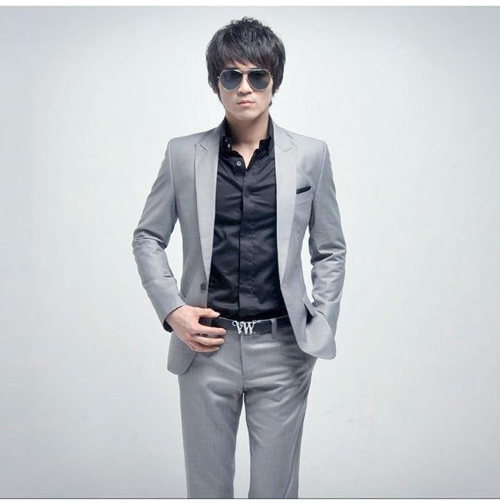 スーツ メンズ スリムフィット ウエストシェイプ シングルボタン ライトグレー 新郎 結婚式 披露宴 パーティー ビジネス フォーマル 礼服 春夏 レーヨン混紡 セットアップ