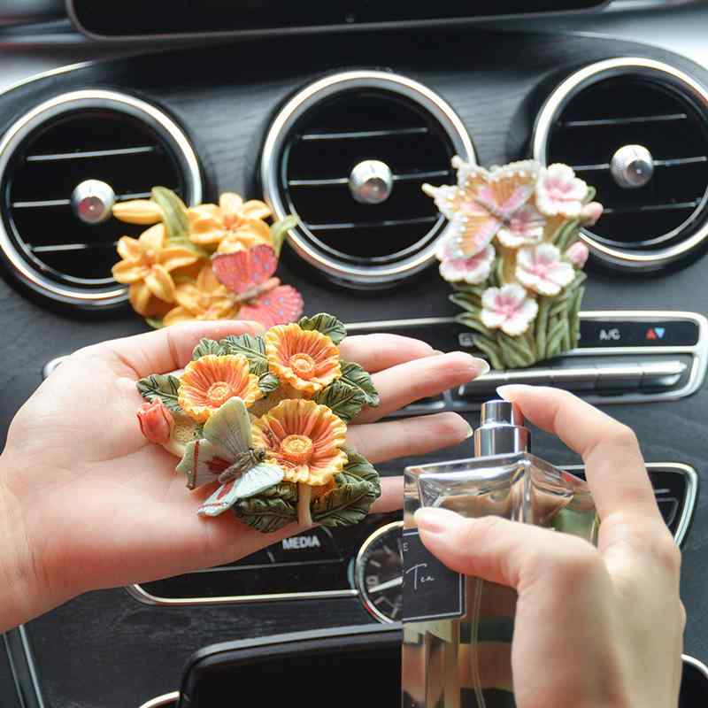 シリコンモールド 蝶々 花 バタフライ フラワー かわいい 車用 アロマストーン キャンドル 石膏 クラフト 型(x2)