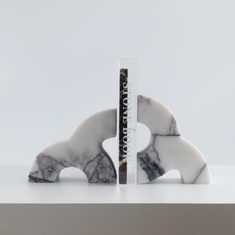 置物 ブックエンド 侘び寂び風 高級感 ライトラグジュアリー 大理石調 樹脂製 モデルルーム ショールー..