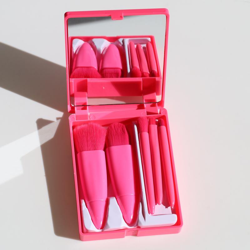メイクブラシ 5本 セット 小型 ポータブル 旅行 携帯用 プラスチックハンドル 人工毛 ボックス型ケース..