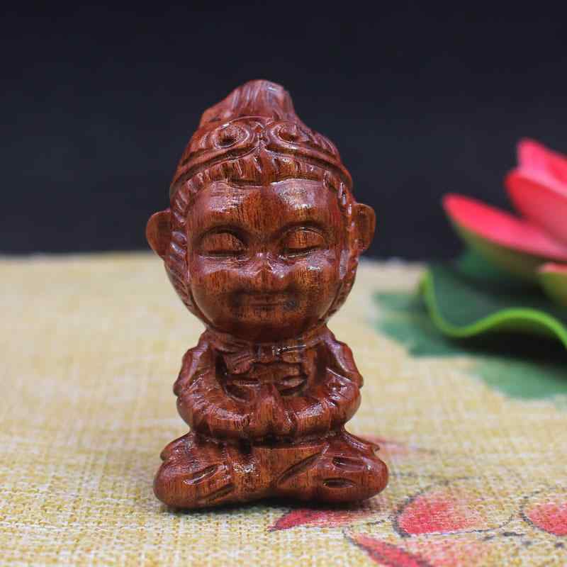 木彫り 置物 孫悟空 白酸枝 ラオス黄花梨 紅木材 精巧な丸彫り 半手作業 研磨仕上げ 貴重なコレクション 手持ち飾り インテリア 観賞用 縁起物 デスク飾り