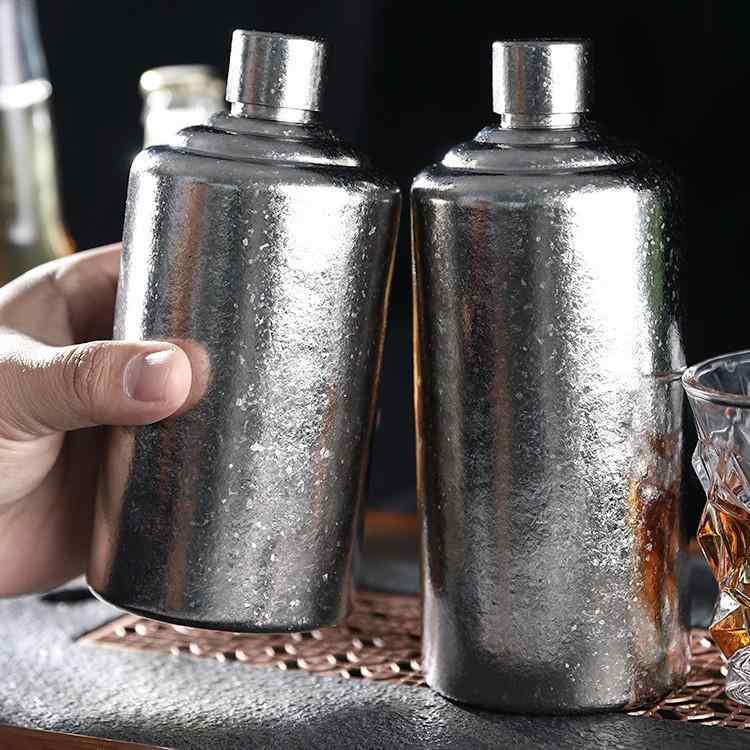 酒器 純チタン スキットル フラスコ 500ml 大容量 携帯用 ポータブル 持ち運び アウトドア キャンプ 旅行 厚手 頑丈 軽量 個性的 おしゃれ シンプル