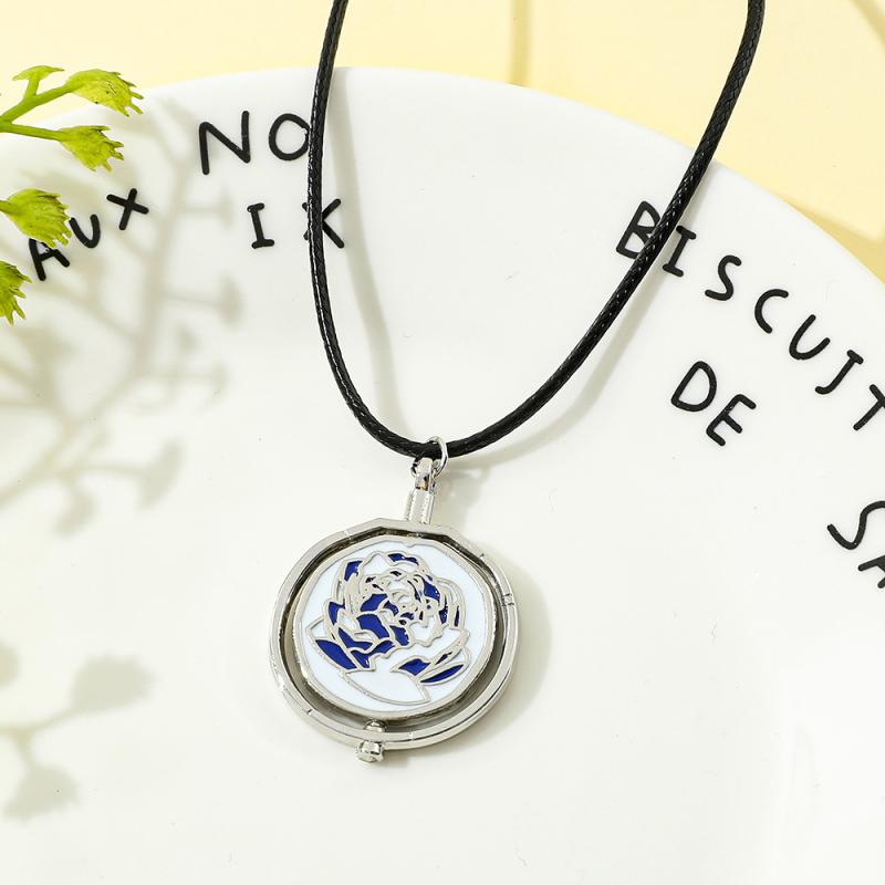 ネックレス 男女兼用 アーケイン ジンクス 回転式 ブルーローズ ペンダント 亜鉛合金 電気メッキ加工 個性的 ファッション ボールチェーン 不規則デザイン アシンメトリー おしゃれ クール キャラクターグッズ プレゼント ギフト(4)