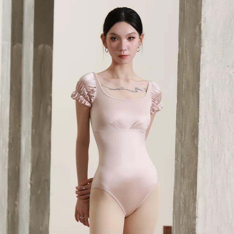 バレエ ダンスレオタード レディース 大人用 パフスリーブ 一体型 ヨガ フィットネス 練習着 トレーニング ナイロン スパンデックス ストレッチ 無地 ピンク系 グレー系