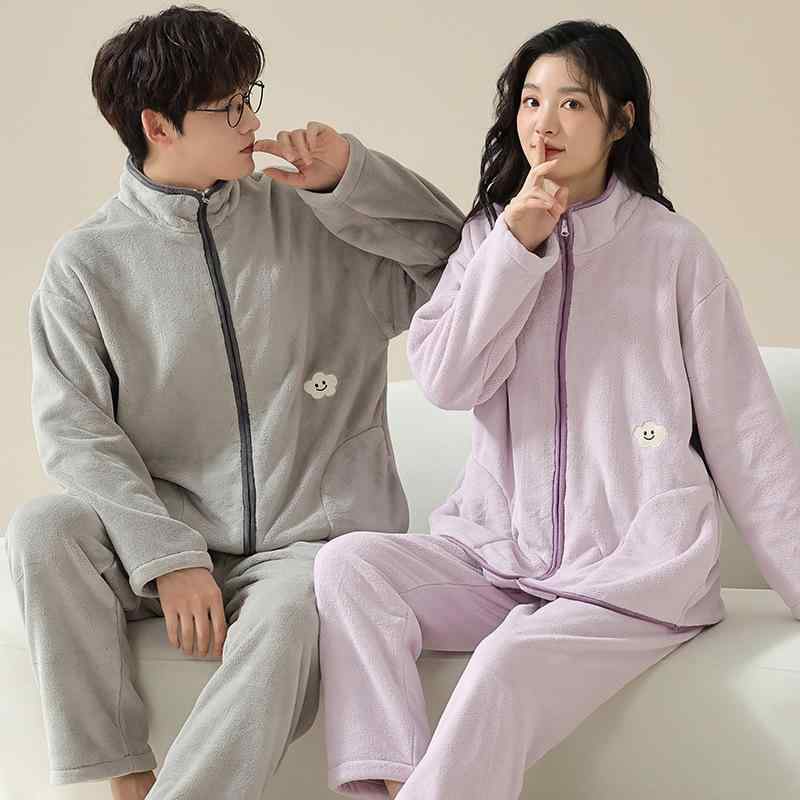 ・カテゴリ: セットアップ・生地: コーラルベルベット・主な素材: 綿100%・厚さ: 厚手・生地厚さ: 超厚手 (351-400g/m²)・ネックライン: スタンドカラー・袖丈: 長袖・丈: ロングパンツ・機能: 通気性,伸縮性,ルームウェア,保温,外出着・サイズ展開: レディースM, レディースL, レディースXL, レディースXXL, メンズL, メンズXL, メンズXXL, メンズXXXL・スタイル: ラグジュアリー