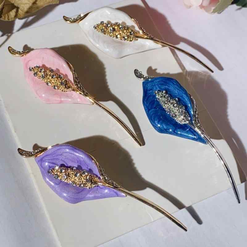 楽天花りぼんブローチ レディース マザーオブパール 七宝焼き カラーリリー フラワーデザイン ジルコニア 銅製 フレンチレトロ クラシカル 高級感 上品 エレガント アクセサリー