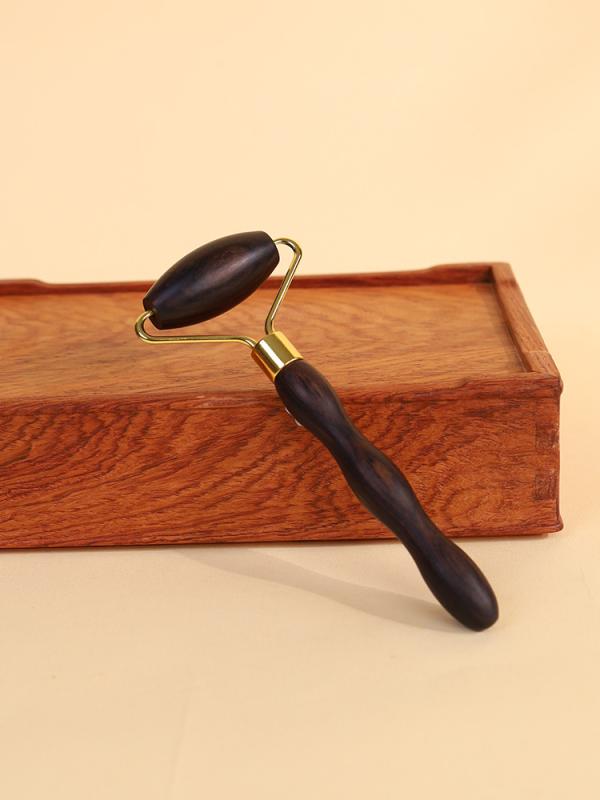 楽天花りぼん美容ローラー 紫檀 無垢材 フェイスケア ツボ押し マッサージ リフトアップ 小顔 たるみ 肌引き締め エイジング スキンケア