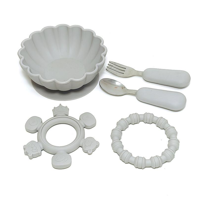 ベビー食器 子供用 かわいい かぼちゃ型 シリコンボウル 離乳食 幼児食 吸盤付き 割れにくい 丈夫 食品..