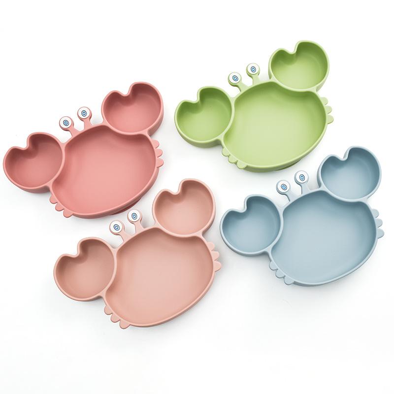 ベビー食器 赤ちゃん 幼児 子供 シリコン 吸盤付き 一体成形 カニ型 かわいい キャラクター 離乳食プレ..