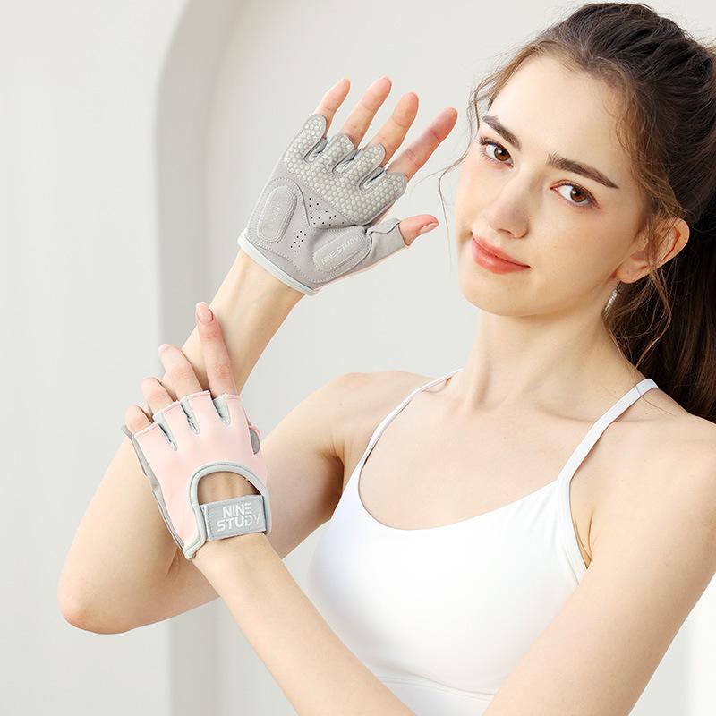 グローブ 男女兼用 ハーフフィンガー トレーニング ワークアウト 筋トレ ウェイトリフティング ジム ス..