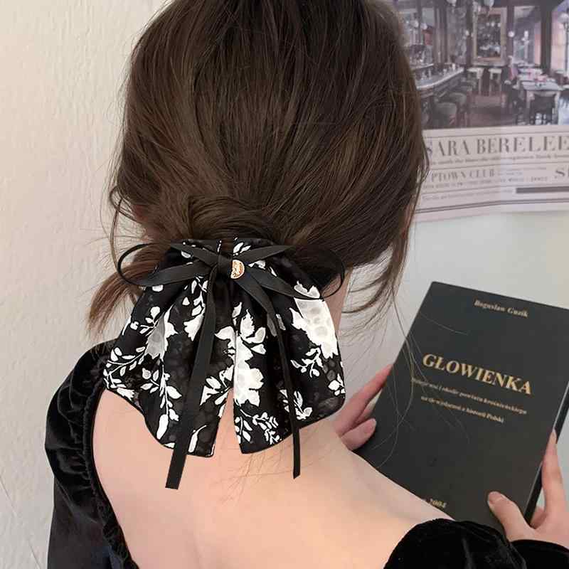 シュシュ レディース ブラック リボン ボリューム 上品 大人かわいい エレガント まとめ髪 ローポニーテール 髪飾り 高弾力 伸縮性 ヘアゴム 布製(x2)