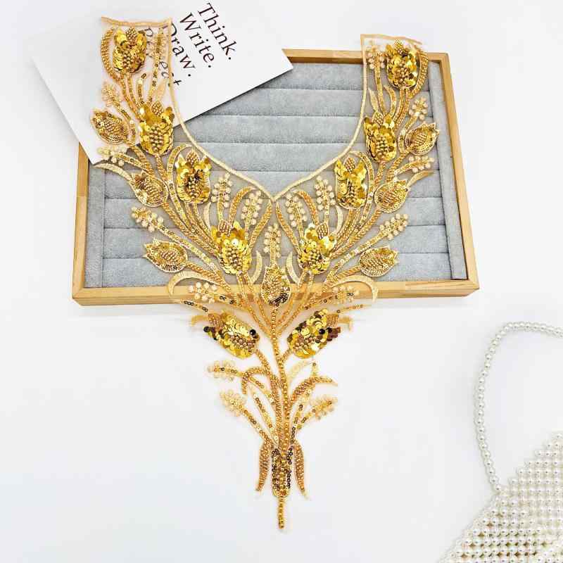 装飾モチーフ 豪華 スパンコール 刺繍 花モチーフ 欧米風 ウェディングドレス イブニングドレス パーティードレス 発表会ドレス ステージ衣装 ワンピース 襟元 胸元 手縫い ハンドメイド アップリケ(x2)