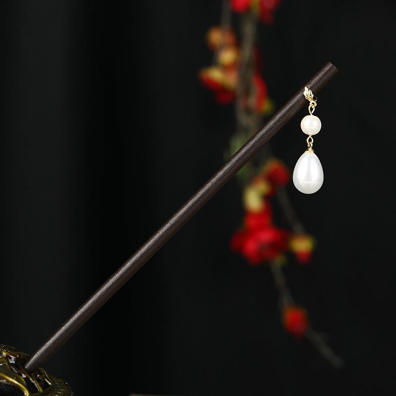 ヘアアクセサリー レディース 女性用 木製 かんざし 歩揺 和モダン 復古調 エスニック 幾何学模様 古風 和装 浴衣 着物 成人式 卒業式 結婚式 パーティー 髪飾り まとめ髪 アップヘア