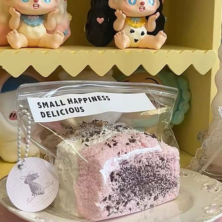 スクイーズ袋 50枚セット スクイーズ用 クリア袋 スクイーズ ケース スクイーズレジン用 パウチ バッグ クリア スクイーズ 袋 小物入り 小分け バッグ入り チャック付き PVC ビニール袋 にぎにぎ おもちゃ DIY 替え袋 包装袋 13×13 15×15 12×12 10.5×11 hanahanashop-10005182 hanahana18楽天市場店 サンプル画像3