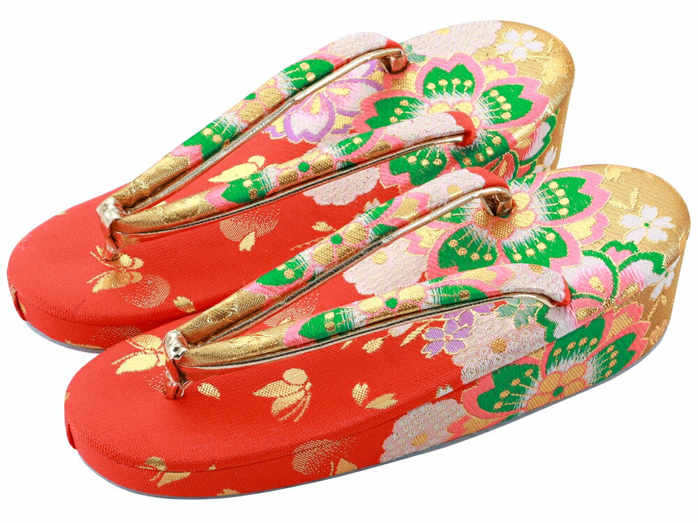 商品情報 新品 七五三・おひな祭り等にお使いいただける着物用の草履単品です。 着物や帯の柄色に合わせたり、コーディネートが広がります。 ※訳内容：接着剤のにじみ・片方のつま先に汚れがございます。 (こちらは訳あり商品です。交換・返品承ること出来ませんので予めご了承くださいませ。) 素材 帯地 サイズ 全長：約21.0cm　かかとの高さ：約5.0cm ご注意 お色に関してはお使いのパソコンのモニターのカラーバランスなどにより若干実物と異なってしまう場合がございます。 できるだけ実物に近くなるよう努めさせていただいておりますが 上記もよくご考慮いただきご注文を御願い致します。訳あり 七五三 帯地 金欄織 子供用 きもの 草履 こちらの商品をご覧の方は、以下の検索をされています 七五三 753 お宮参り お参り 節句 初節句 お正月 初詣 お祝い 前撮り 記念撮影 撮影 ハレの日 お子様 子供 子ども こども キッズ ジュニア 可愛い かわいい おしゃれ お洒落 オシャレ 華やか 上品 レトロ レトロモダン 和モダン 和服 和装 和小物 和装小物 着付け 着付け小物 プレゼント 草履 ぞうり 子供草履 子ども草履 子供用草履 七五三草履 履物 お子様用 子供用 帯地 金襴織 朱赤 赤橙 レッド オレンジ 桜柄 蝶々 チョウ 和柄 総柄 和装品 21.0cm ひな祭り 雛祭り 雛まつり ひな祭り ひなまつり 桃の節句 女の子 女子 女児 ガールズ