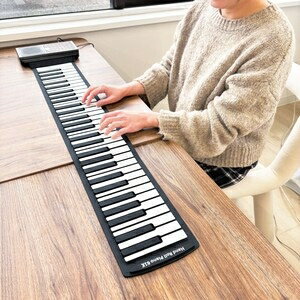 20曲内蔵ロールアップピアノ 88鍵盤