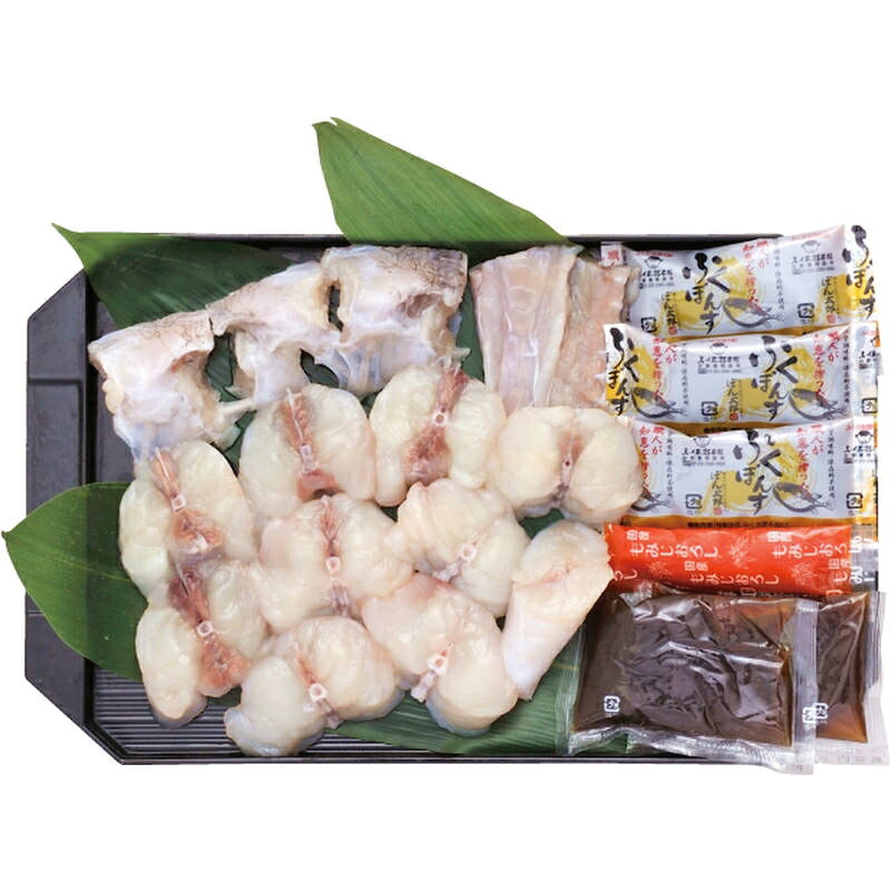 ■商品紹介商品番号：ns-sq-f6285-r05旨味たっぷりで奥深い味わいの国産ふくちり。ちり鍋の後の残ったダシで作る雑炊もお楽しみいただけます。■サイズ・容量・規格【パッケージサイズ】235×60×300mm【内容】まふくちり身・アラ400g、ふく鍋だし45g×2、ポン酢35g×3、モミジオロシ16g【アレルゲン】小麦【生産国】日本【パッケージ形態】化粧箱入【保存方法】冷凍【賞味期限】製造日より約30日【産直送料無料】単独購入の場合のみ。同梱不可。一部離島はお届けができない可能性があります。【注意事項】メーカー直送品につき、当店指定の包装紙・のしはご利用いただけません。■注意事項■こちらの商品はメーカー直送品となります。■メーカーに在庫が無い場合はキャンセルさせていただくことがございます。■お客様ご都合による返品・交換は出来ませんのでご注意ください■北海道、沖縄、離島については別途送料が掛かります。