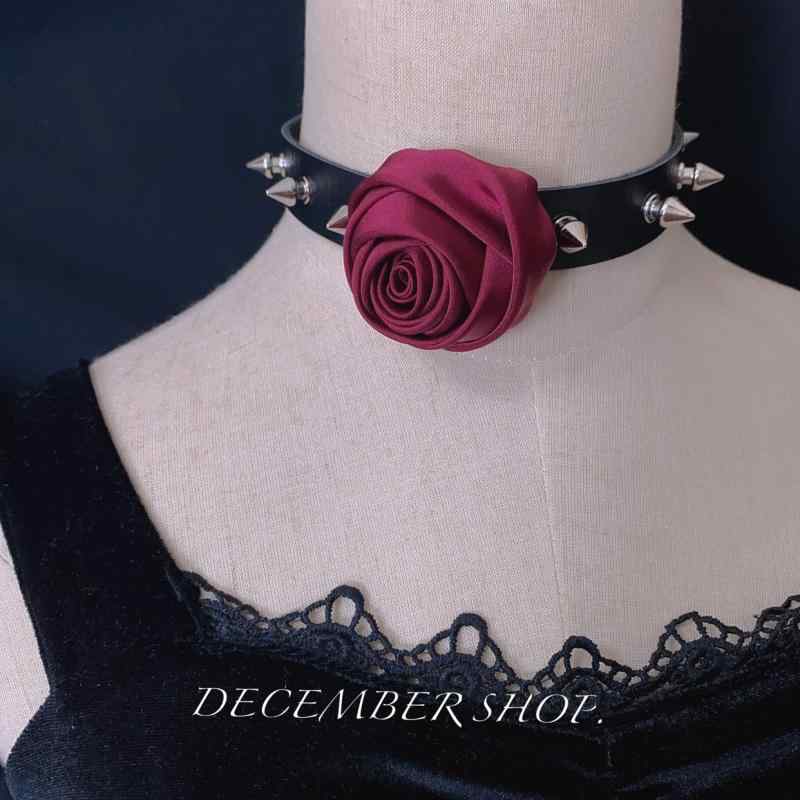 チョーカー スタッズ ネックレス アクセサリー おしゃれ 首輪 カジュアル ダーク パンク レトロ レザー 立体的 ローズ バラ パフォーマンス 韓国