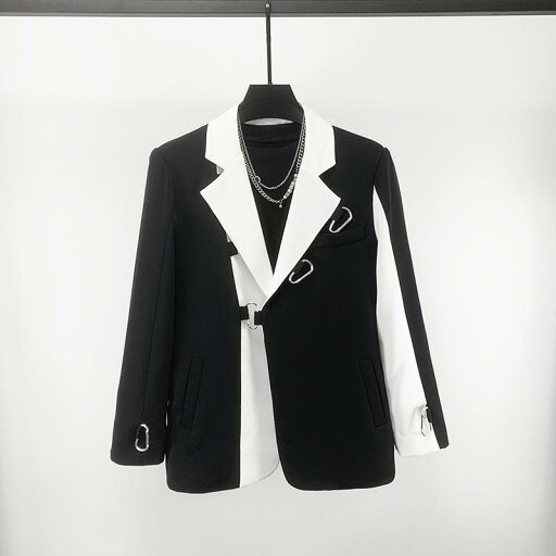 メンズ テイラード ジャケット 白黒 緑 バイカラー シルバー メタル バックル スーツ ジャケット 男性 韓国 スタイル コントラストカラー ステージ 衣装 ダンス パフォーマンス メンズ テイラード ジャケット 白黒 緑 バイカラー シルバー メタル バックル スーツ ジャケット 男性 韓国 スタイル コントラストカラー ステージ 衣装 ダンス パフォーマンス