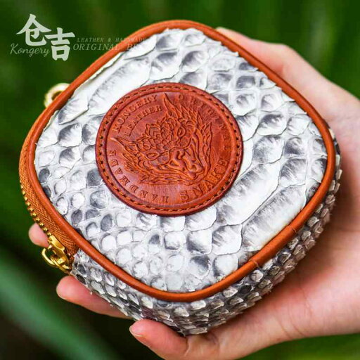 ポーチ アクセサリーケース ヘビ革 工芸品 高品質 小物入れ 小銭入れ イヤホンケース キーケース カジュアル レザー ホワイトデー ギフト 個性的 おしゃれ ポーチ アクセサリーケース ヘビ革 工芸品 高品質 小物入れ 小銭入れ イヤホンケース キーケース カジュアル レザー ホワイトデー ギフト 個性的 おしゃれ