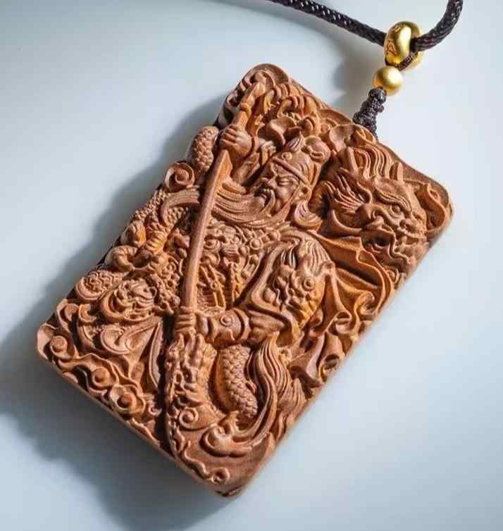 仏教 ペンダント 白檀 観音 手彫り 弥勒 ネックレス ユニーク 守護 木造 木製 シンプル 平和 仏 スピリチュアル 伝統的 お守り ギフト アート