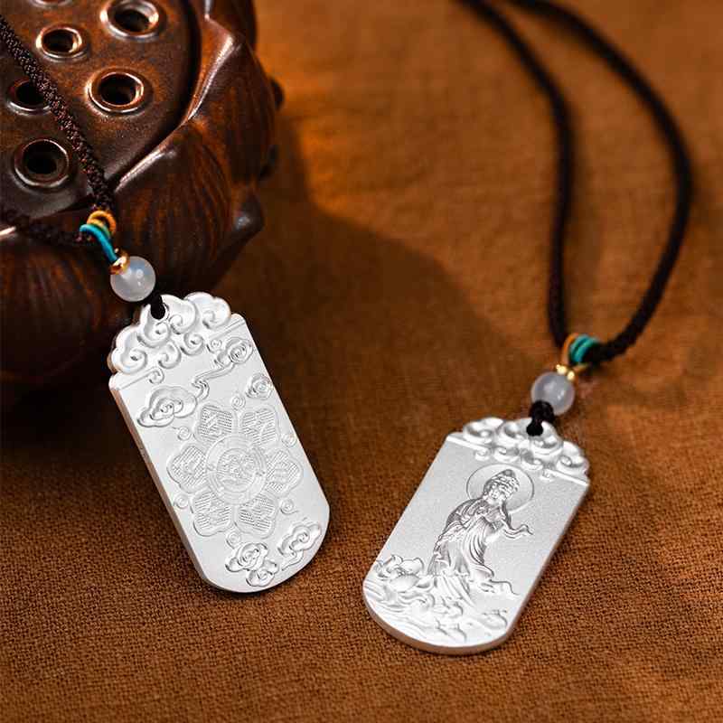 ネックレス ペンダント 銀 観音菩薩 六字真言 シルバー 平和 縁起良い 雲 メンズ レディース チェーン 仏教 エスニック