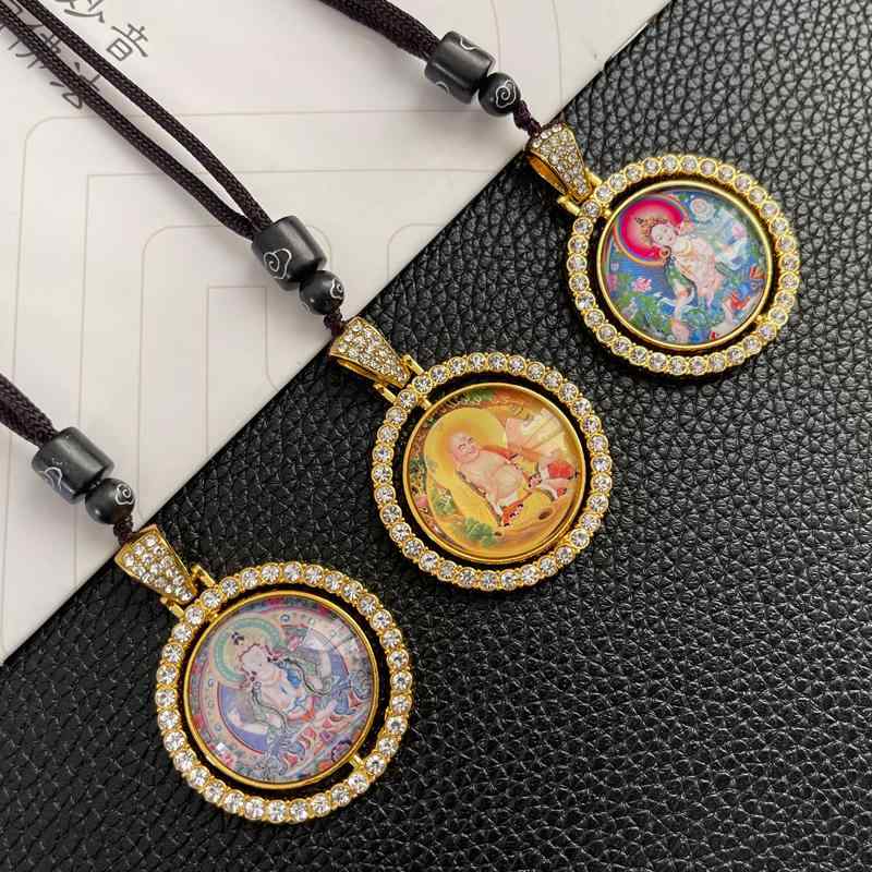 観音菩薩 ペンダント 大日 如来 お守り ネックレス 白檀 タンカ 弥勒 仏像 おしゃれ ギフト アクセサリー 地蔵菩薩 普賢菩薩 ユニーク レトロ