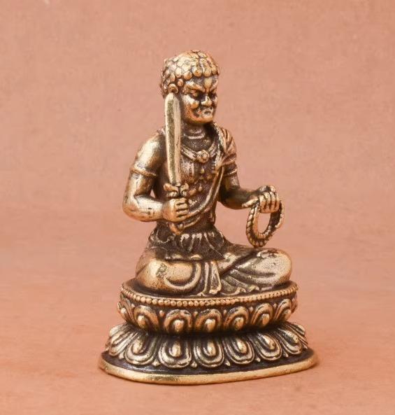 仏像 インテリア 置物 装飾品 フィギュア デコレーション プレゼント 真鍮 ヴィンテージ 不動明王 ブロンズ 彫刻 デスクトップ レトロ 仏教 スピリチュアル