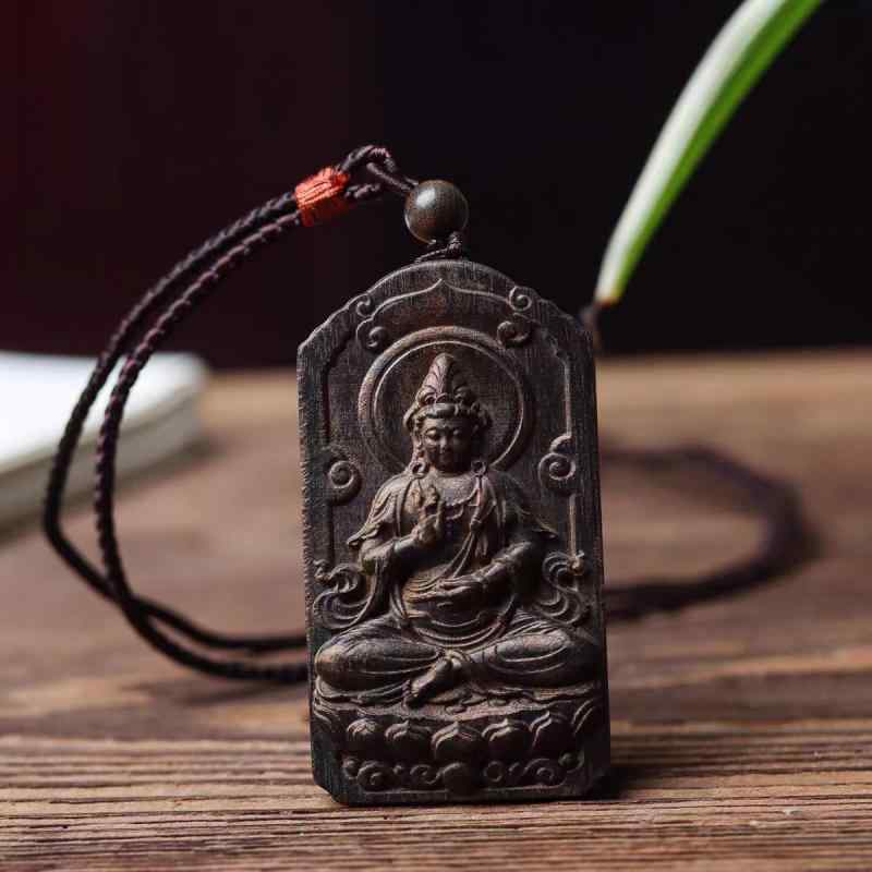 ネックレス 仏教 沈香 彫刻 アクセサリー アート 観音 ペンダント レトロ お守り 観音菩薩 仏 車内飾り バックミラー 文化 ギフト 木製 木彫り